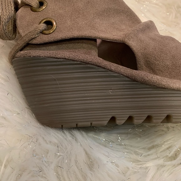 Fly London Yema Open Toe Suede Wedge - Picture 11 of 14